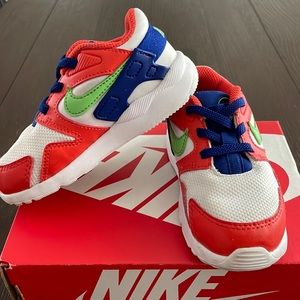 Toddler Nikes Size 8